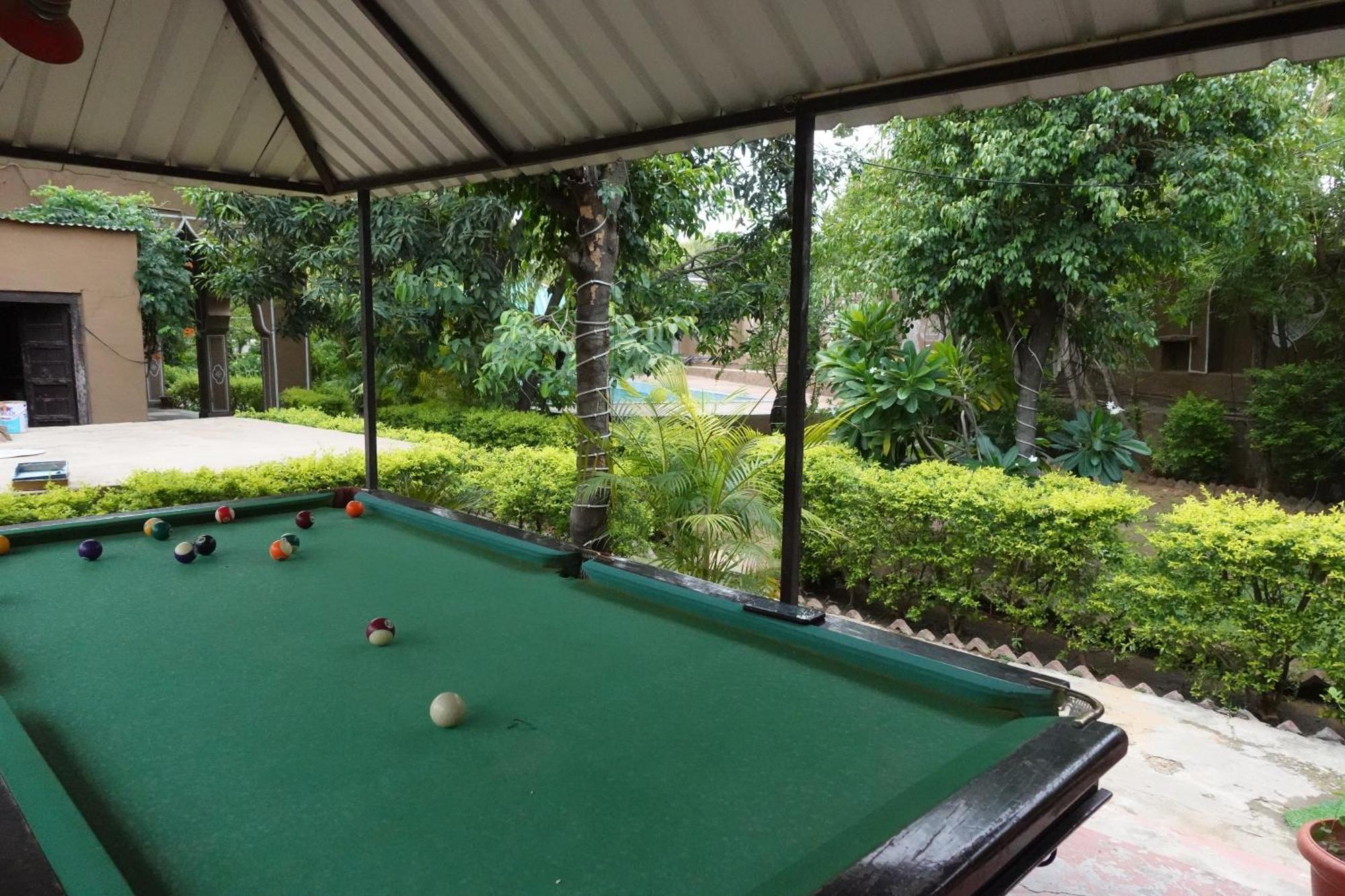 Pushkar Vela Resort エクステリア 写真