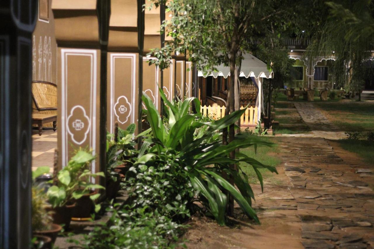 Pushkar Vela Resort エクステリア 写真