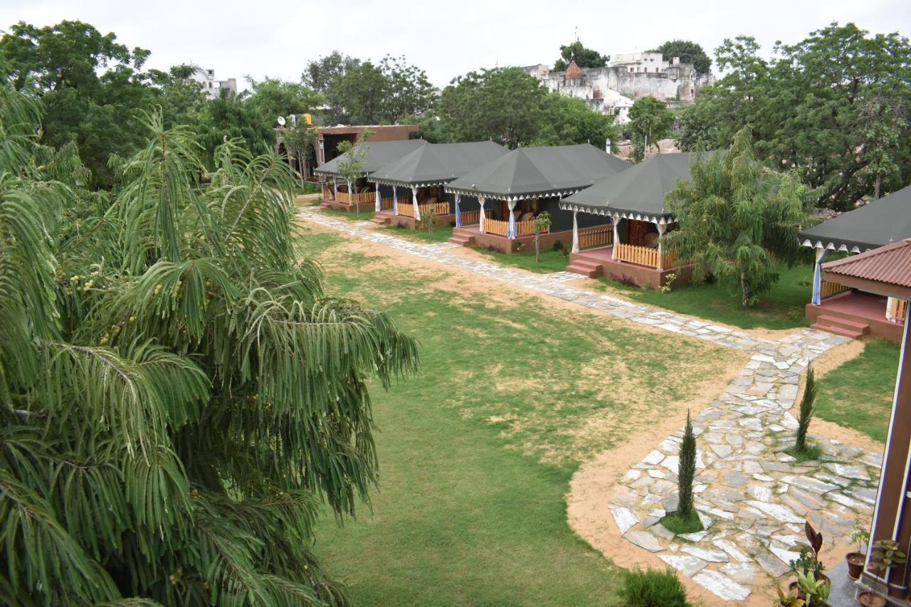 Pushkar Vela Resort エクステリア 写真
