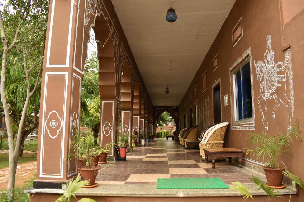 Pushkar Vela Resort エクステリア 写真