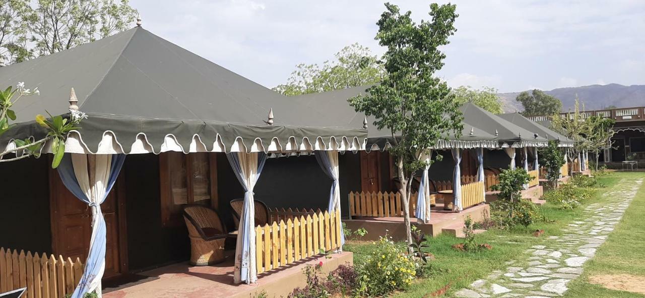 Pushkar Vela Resort エクステリア 写真